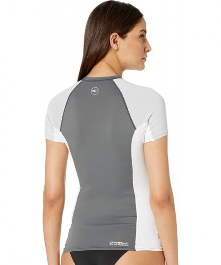 Rash Guards Women's Premium Skins Upf 50+ Short Sleeve Rash Guard - Graphic/White/Cool Grey - CL18HA6LHWI